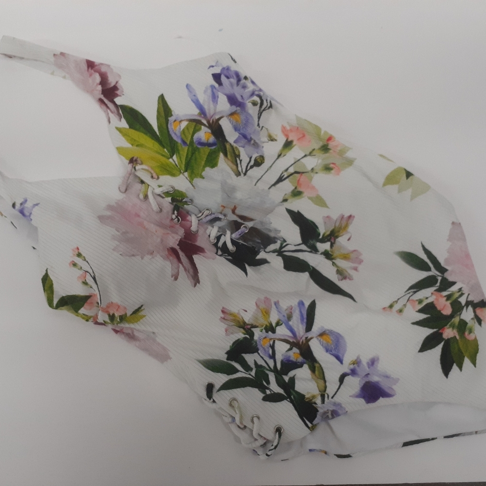Tinibikini Floral Print 1-piece Size XL